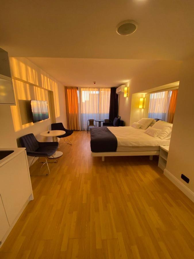 Apartments Batumi Studio V Ngoại thất bức ảnh